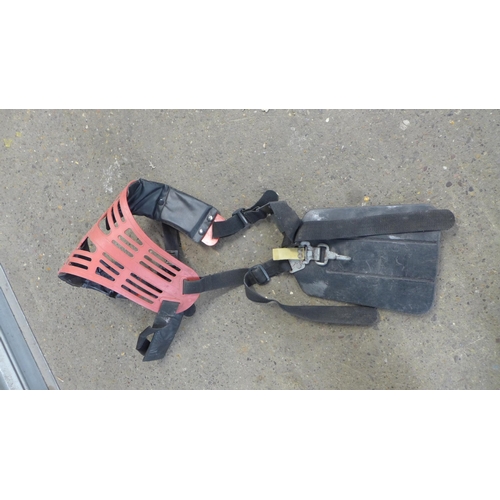 2183 - A Honda UMT228 petrol strimmer