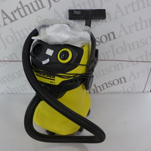 2244 - A Karcher WD5, 25 litre corded wet and dry vacuum