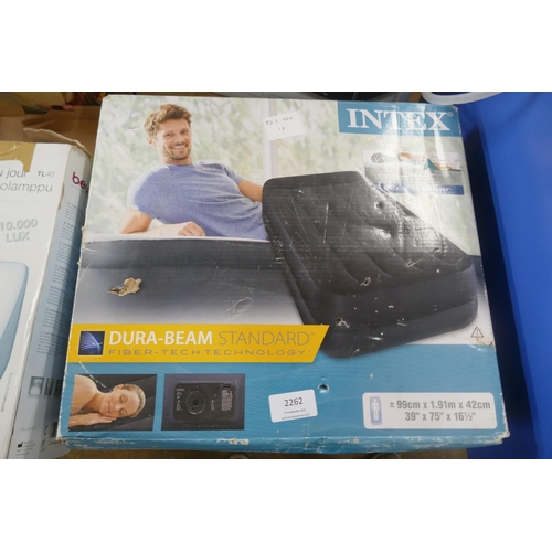 2262 - An Intex Durabeam airbed 99x91x42cm