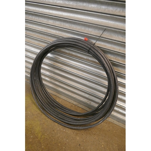 2265 - Approximately 19m of 3 core armoured cable with a weather proof isolator and a outdoor electrical bo... 