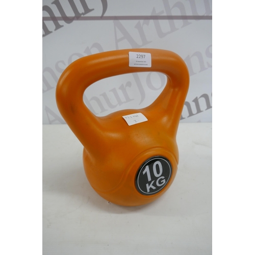 2297 - A 10kg kettle bell