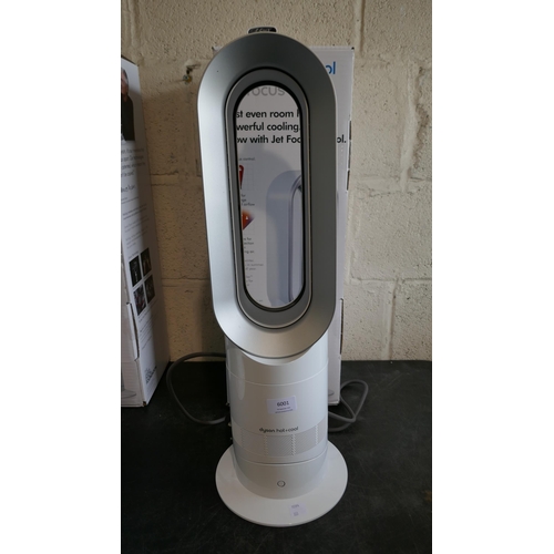 6001 - Dyson Am09 Cooler Heater Fan With Remote, Original RRP £324.99 + VAT, (333-169) *This lot is subject... 