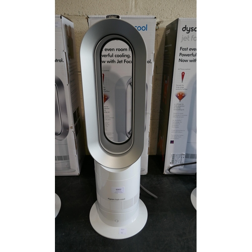 6002 - Dyson Am09 Cooler Heater Fan With Remote, Original RRP £324.99 + VAT, (333-70) *This lot is subject ... 