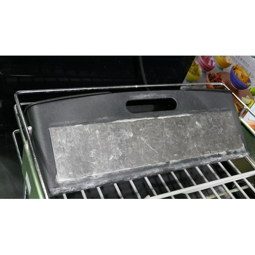 6051 - Sabatier Expandable Dishrack, (333-197) *This lot is subject to VAT