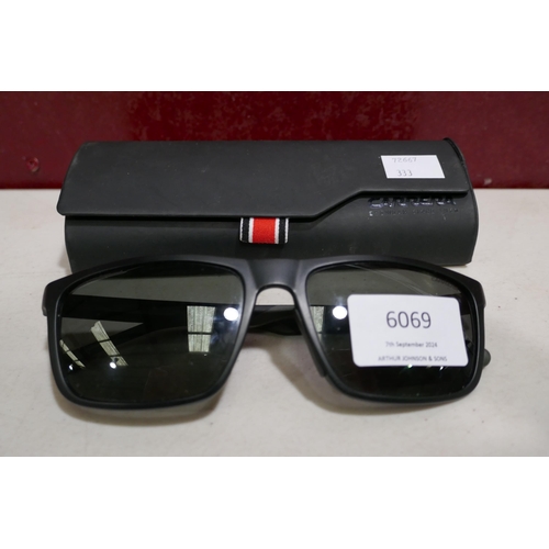 6069 - Carrera Mens Clam Sunglasses, (333-217) *This lot is subject to VAT