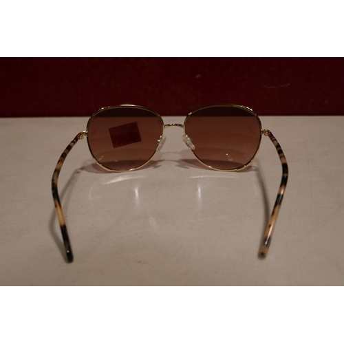 6098 - Radley Ladies Clam Sunglasses, (333-17) *This lot is subject to VAT