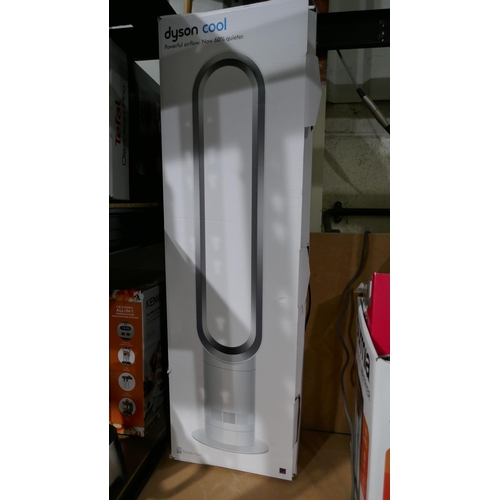 6124 - Dyson Am07 White Tower Fan With Remote, Original RRP £287.49 + VAT, (333-211) *This lot is subject t... 