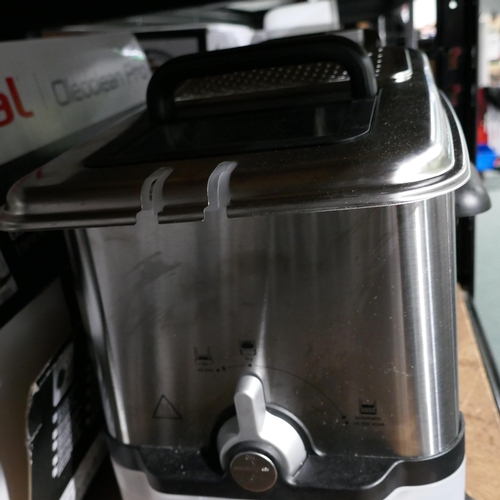 6144 - Tefal Fryer, Model: (FR804140), (333-59) *This lot is subject to VAT