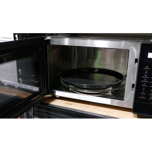 6161 - Panasonic Combi Microwave, Model: (NN-CT56JBBPQ), Original RRP £164.99 + VAT, (333-58) *This lot is ... 