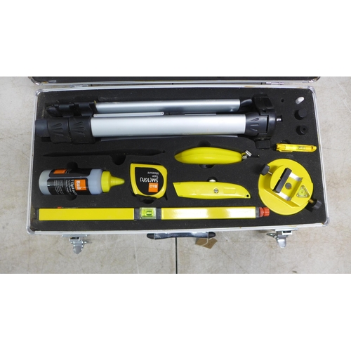 5034 - A set of B&Q items including an optical level, a tape measure, a spirit level, a safety knife, tripo... 