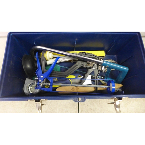 5040 - A toolbox with screwdrivers, hammer, safety knife, plunger, tape, etc. and one other empty toolbox