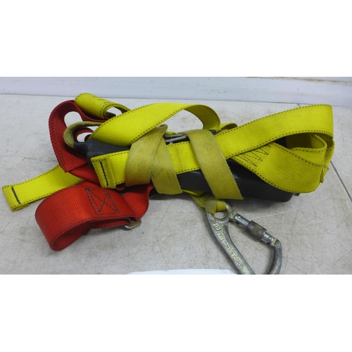 5050 - A PPE full body harness with fall arrest system