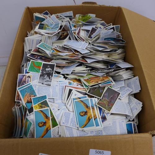 5065 - A collection of tea cards, 20,000+ in total