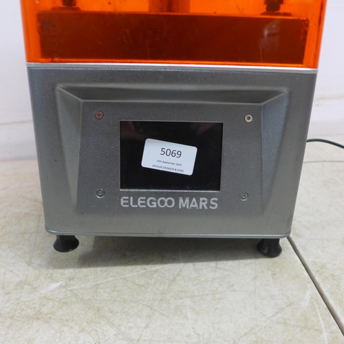 5069 - An Elegoo Mars, model no. MARS, 3D printing machine, machine size 200 x 200 x 410mm