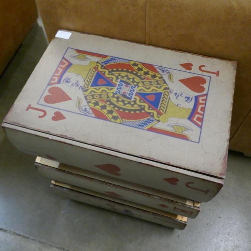 3004 - A chest of five drawers in the form of playing cards