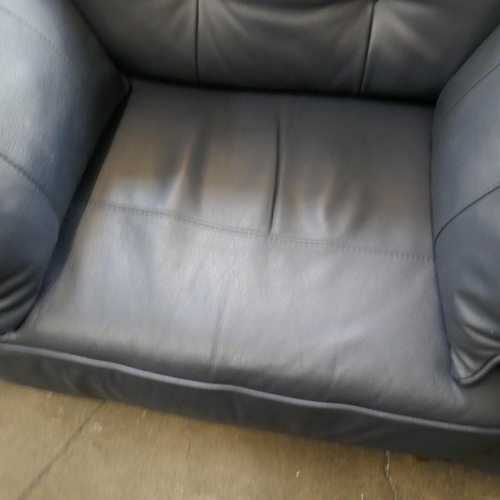 3124 - Hoxton blue leather love seat