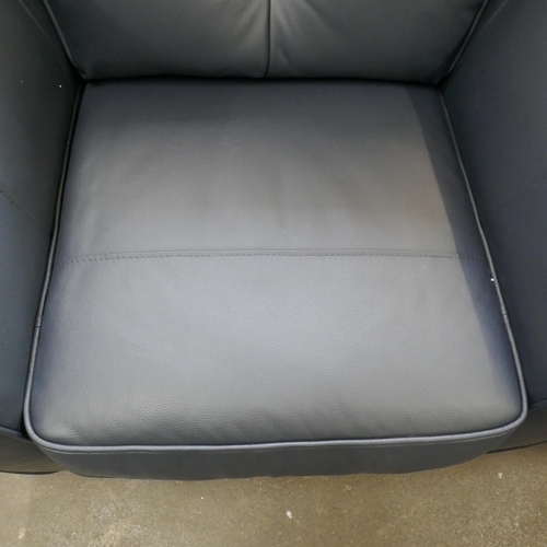 3125 - Hoxton blue leather arm chair