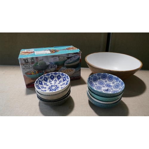 6009 - Mikasa Salad Bowl and Stoneware Bowls (334-161,164) *This lot is subject to Vat