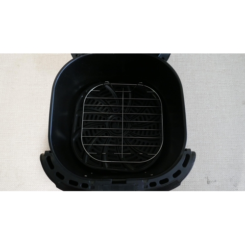 6057 - Gourmia Air Fryer 7Qt - Eu  - This lot requires a UK adapter (334-170) *This lot is subject to Vat