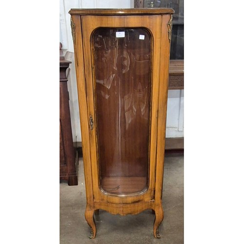 95 - A French Louis XV style walnut petit vitrine (lacking shelves and glass pane on one side)