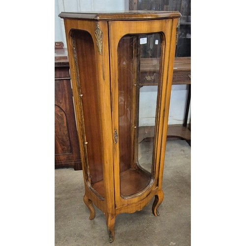 95 - A French Louis XV style walnut petit vitrine (lacking shelves and glass pane on one side)