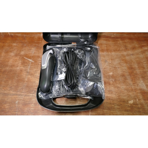 6107 - Wahl Deluxe Combi Hair Clipper Set -Eu - This lot requires a UK adapter  (334-428) *This lot is subj... 