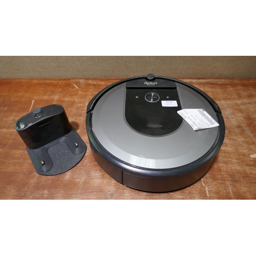 6128 - Irobot Roomba I7150 Vacuum Cleaner (Incomplete)   - This lot requires a UK adapter (334-559) *This l... 