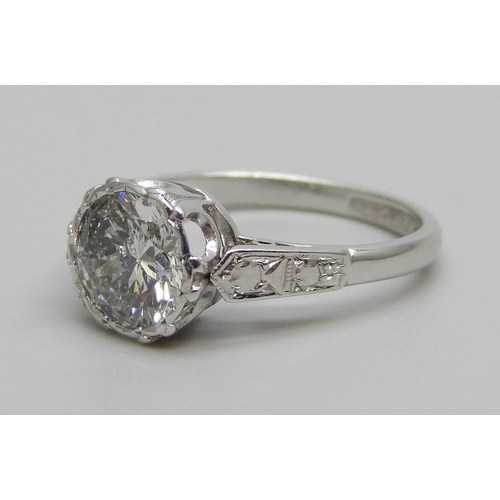 1011 - A platinum set diamond solitaire ring, approximately 1.3ct weight, 3.7g, L