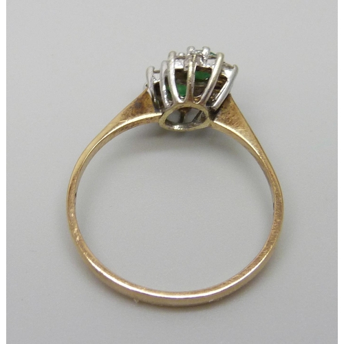 1048 - A 9ct gold, emerald and diamond cluster ring, 1.7g, N/O