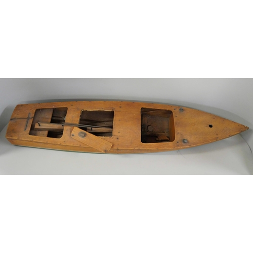 1136 - A model pond yacht for restoration **PLEASE NOTE THIS LOT IS NOT ELIGIBLE FOR IN-HOUSE POSTING AND P... 