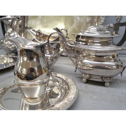 1148 - A large plated tray, a plated tea service, etc. **PLEASE NOTE THIS LOT IS NOT ELIGIBLE FOR IN-HOUSE ... 