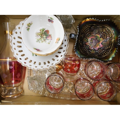 1172 - A large collection of china and glass including Victorian, 1950s Italian drinks set, a ceramic garni... 