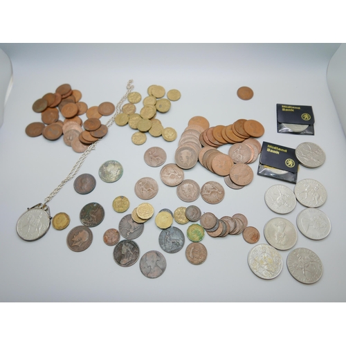 616 - A collection of coins including commemoratives