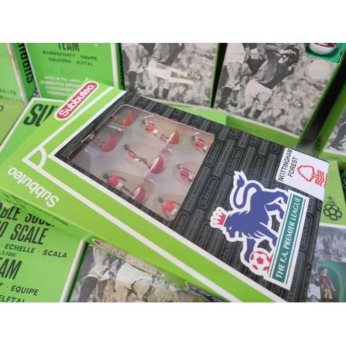 710 - A collection of Subbuteo teams, mainly 1970s/80s and two modern sets, listed teams all complete - Ar... 