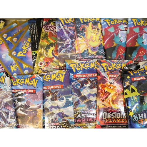 746 - A box of Pokémon cards, English, Japanese, Chinese and base cards