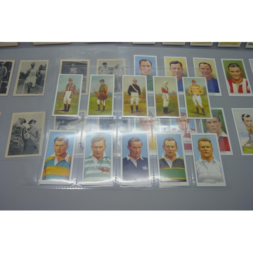 819 - Collectors cards; African Tobacco Manufacturers, The World of Sport 1939 cigarette cards (14) and Wo... 