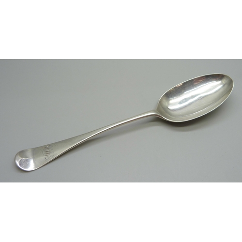 857 - An early George III silver serving spoon, Richard Rugg, London 1762, 50g