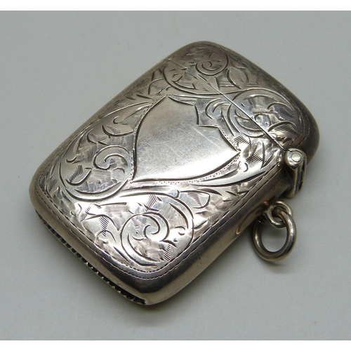 875 - A silver vesta case, Birmingham 1918