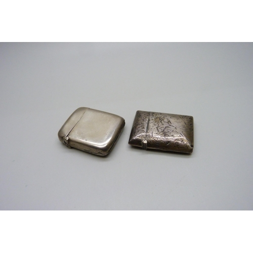 882 - Two silver vesta cases, one Birmingham 1899