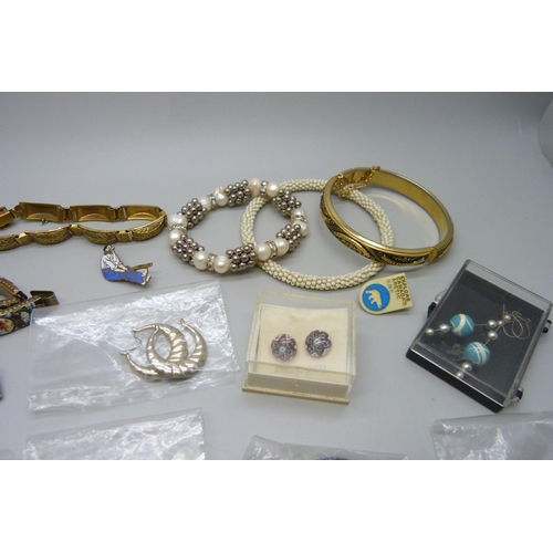 893 - A collection of jewellery including micro-mosaic, coral necklace, silver, etc.