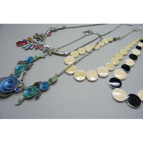 917 - Five silver-tone necklets including one by Michal Negrin