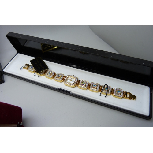 921 - A collection of lady's dress watches including Le Chat