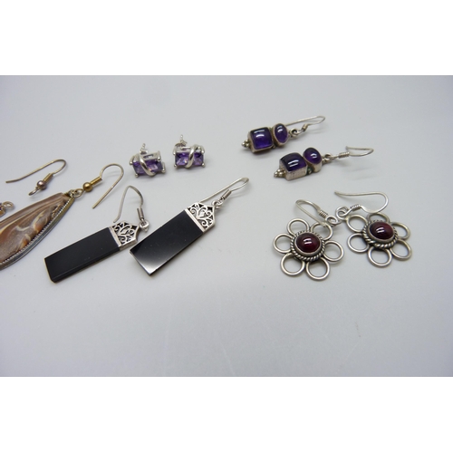 959 - Four pairs of silver earrings and one other larger pair of earrings