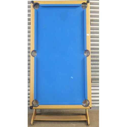 5154 - A tilting/foldaway games table including pool, darts and table tennis