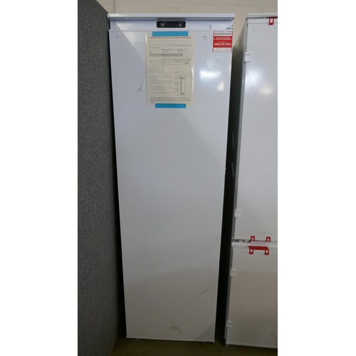 4001 - CDA Integrated Tower Fridge H1780xW540xD545  - Model no -FW821 (458-79) *This lot is subject to Vat