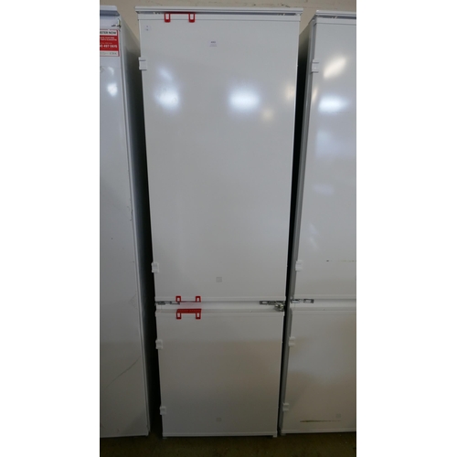 4002 - AEG H1772xW546xD549 Integrated 70/30 Fridge Freezer  (458-130) *This lot is subject to Vat