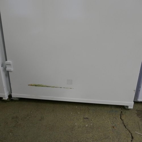 4003 - AEG  Integrated 70/30 Fridge Freezer (458-104) *This lot is subject to Vat