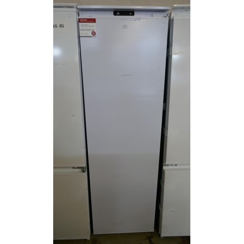 4004 - CDA Integrated Tower Freezer H1683xW540xD545  - Model no -FW881 (458-43) *This lot is subject to Vat