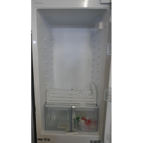 4005 - AEG  Integrated 70/30 Fridge Freezer (Frost Free) (458-115) *This lot is subject to Vat