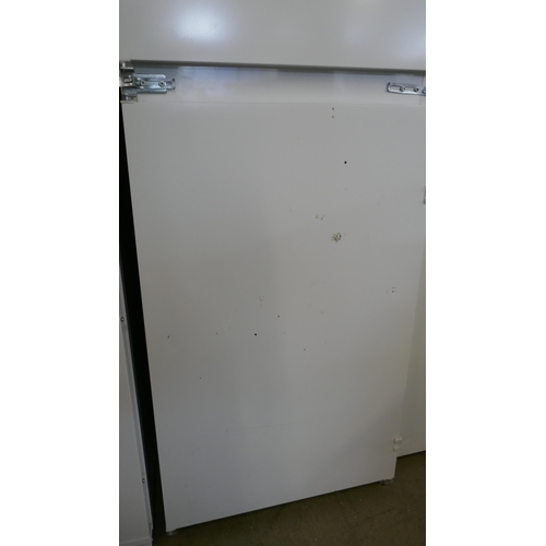 4006 - AEG 50/50 Fridge Freezer (Frost Free) H1772xW540xD549  - Model no -SCE818F6NS (458-47) *This lot is ... 